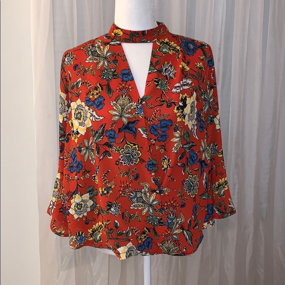 Monteau chiffon top